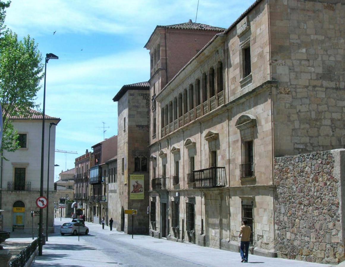 El Patio De San Pablo - Apartamento De Lujo En El Centro Con Parking Gratis Salamanca Buitenkant foto