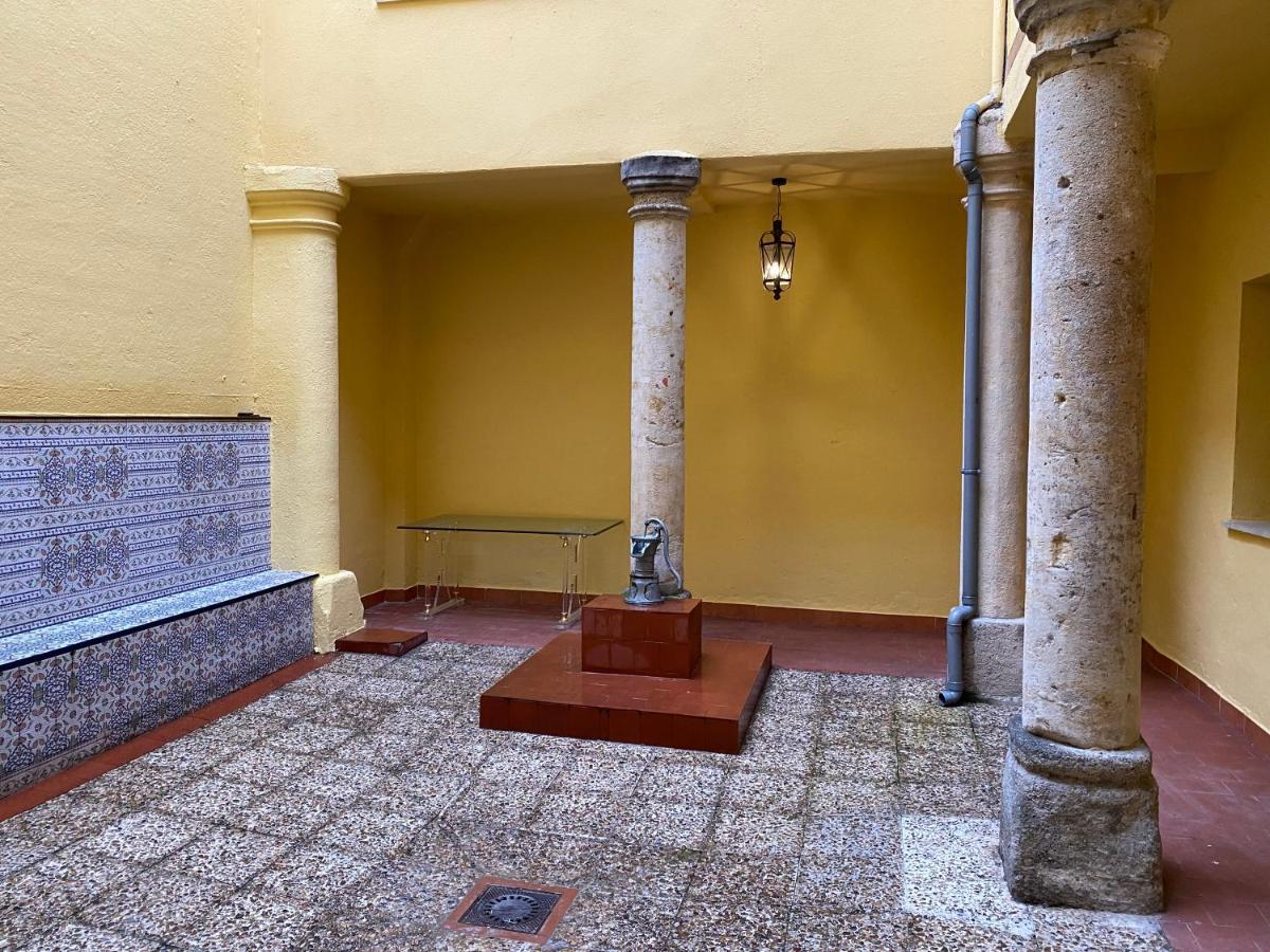El Patio De San Pablo - Apartamento De Lujo En El Centro Con Parking Gratis Salamanca Buitenkant foto